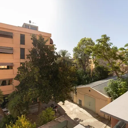 Vittoria'S Luxury Apartment Cagliari Exterior photo